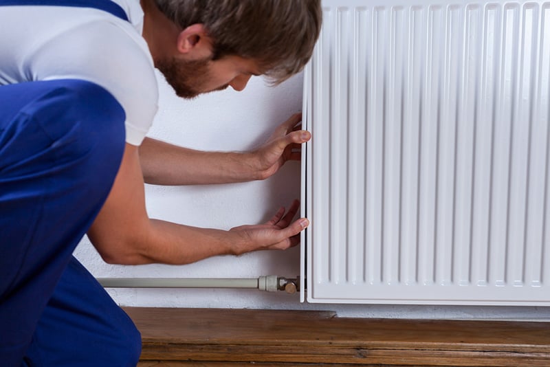 Cómo reparar un radiador en casa